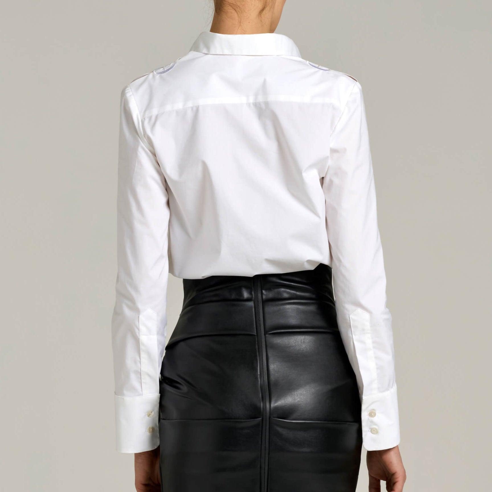 Camicia con loghi ricamati | Məis Milano