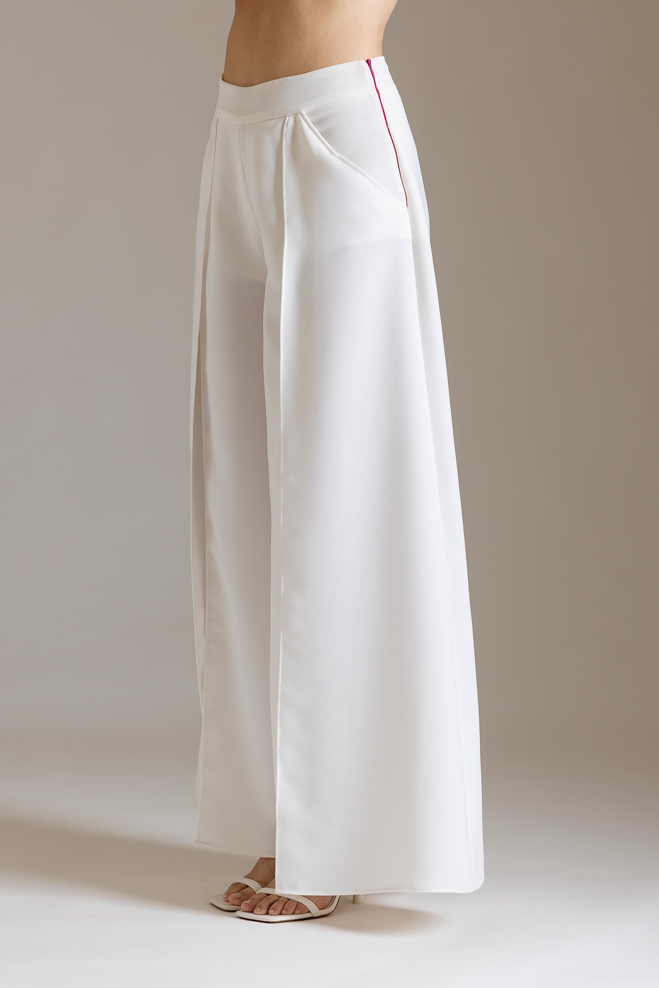Pantaloni Palazzo a Veli Overlapping con Shorts Incorporati | Məis Milano