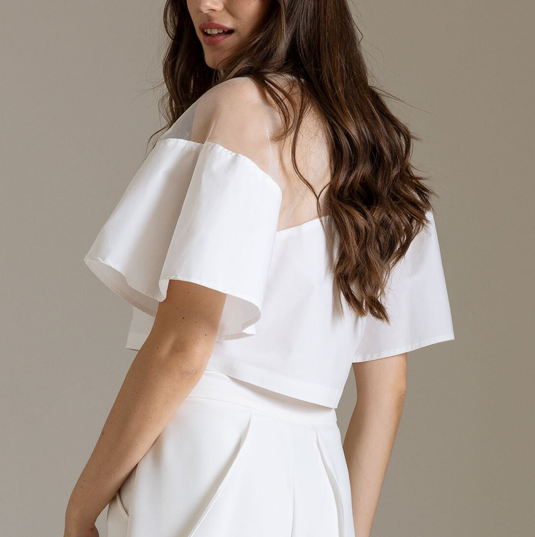 Top Corto in Popeline e Organza con Maniche Kimono | Məis Milano