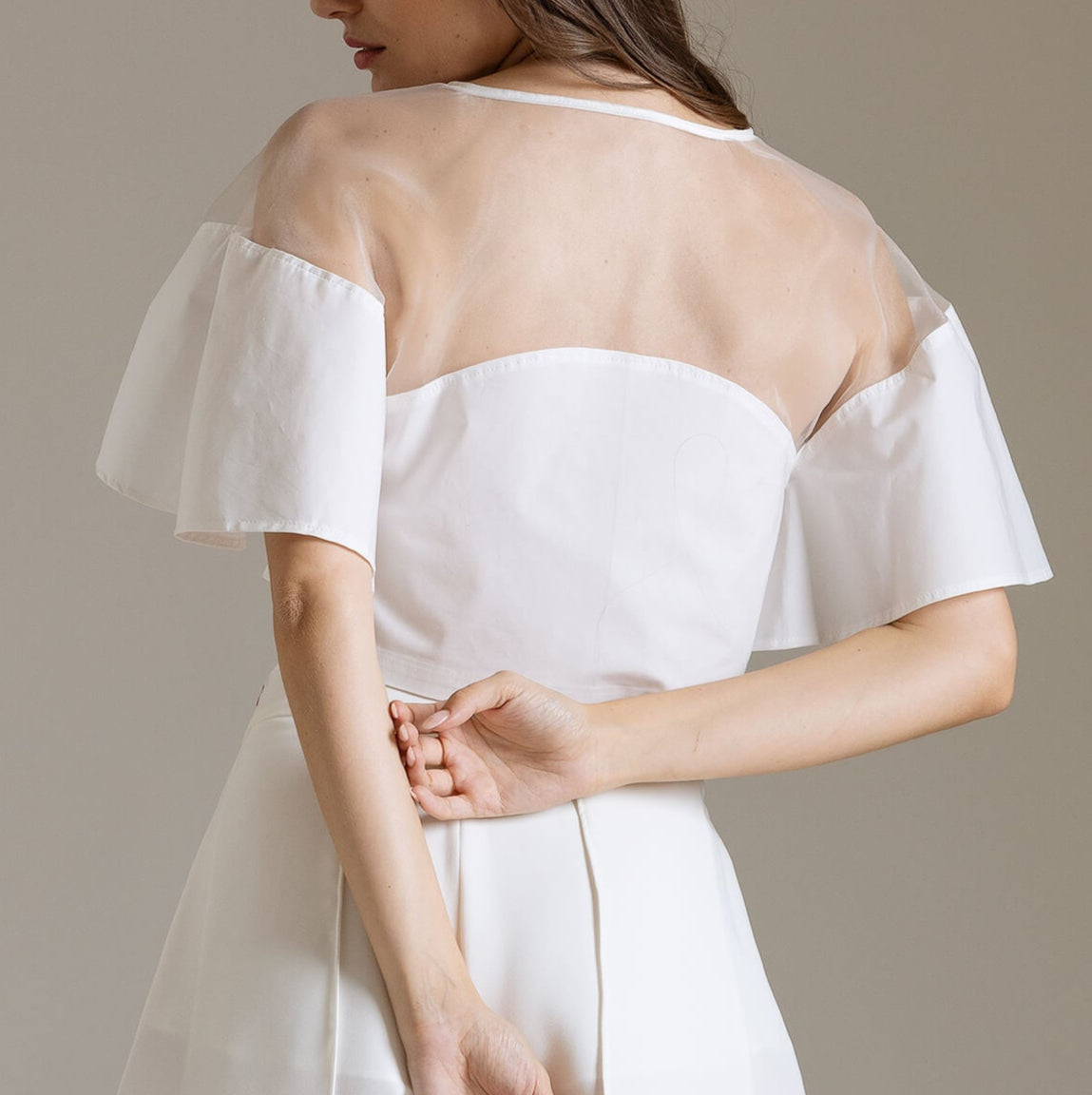 Top Corto in Popeline e Organza con Maniche Kimono | Məis Milano